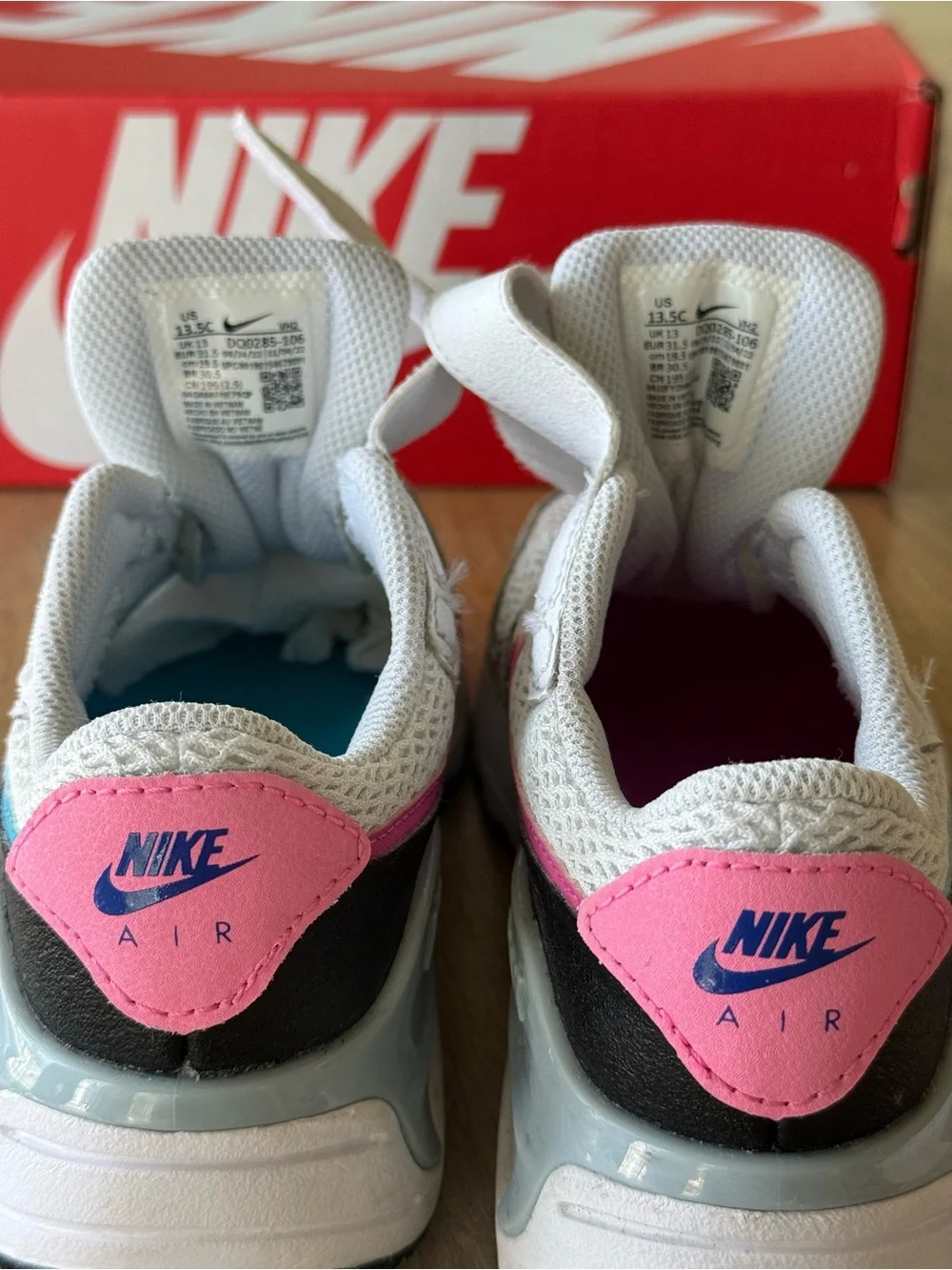Nike lightweight kids